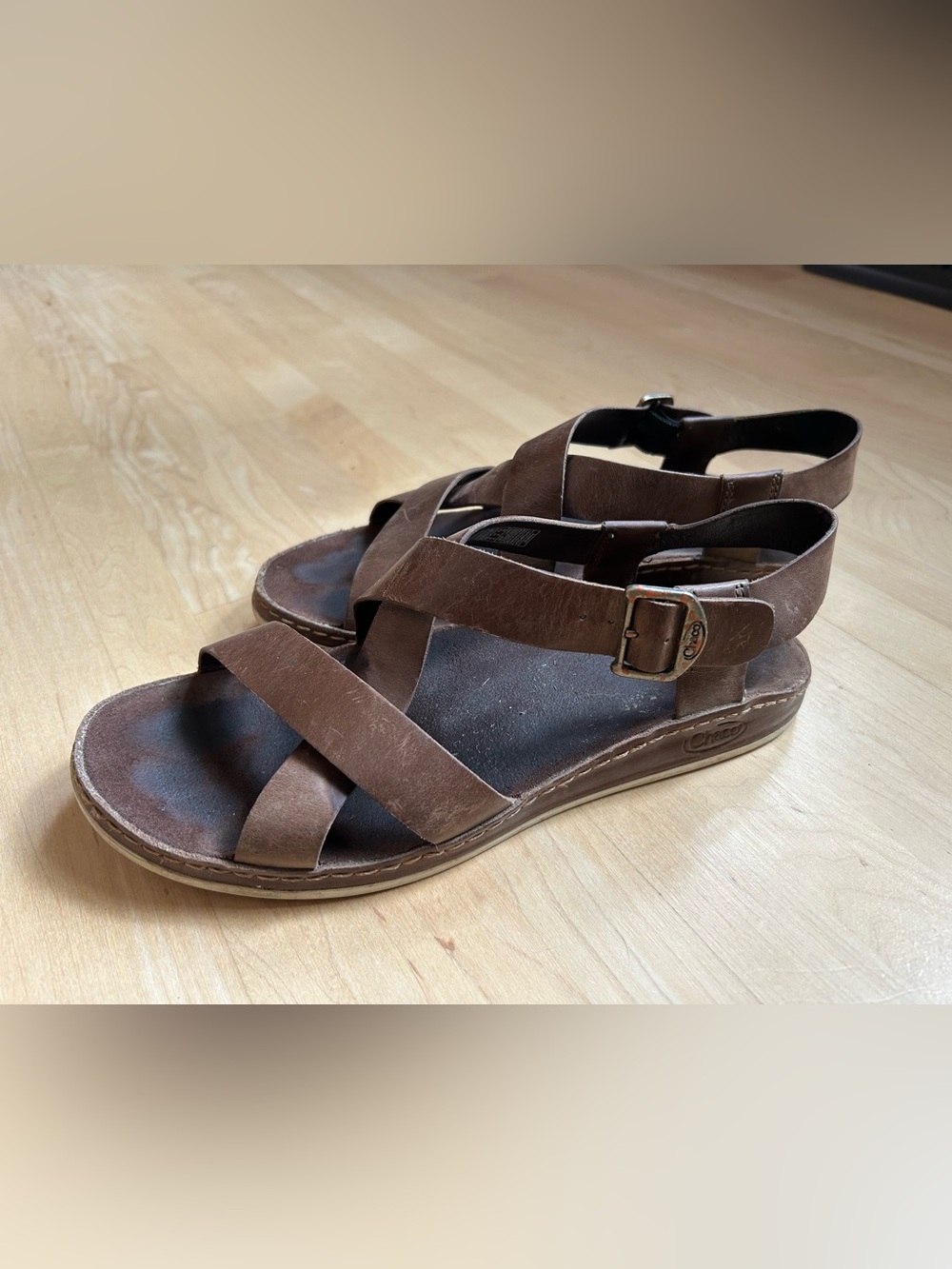 Otter Chaco Brown Leather Strappy Women's Sandals